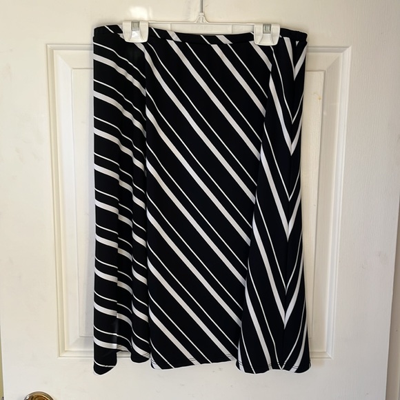 Striped Amanda Smith skirt, L - Picture 3 of 4